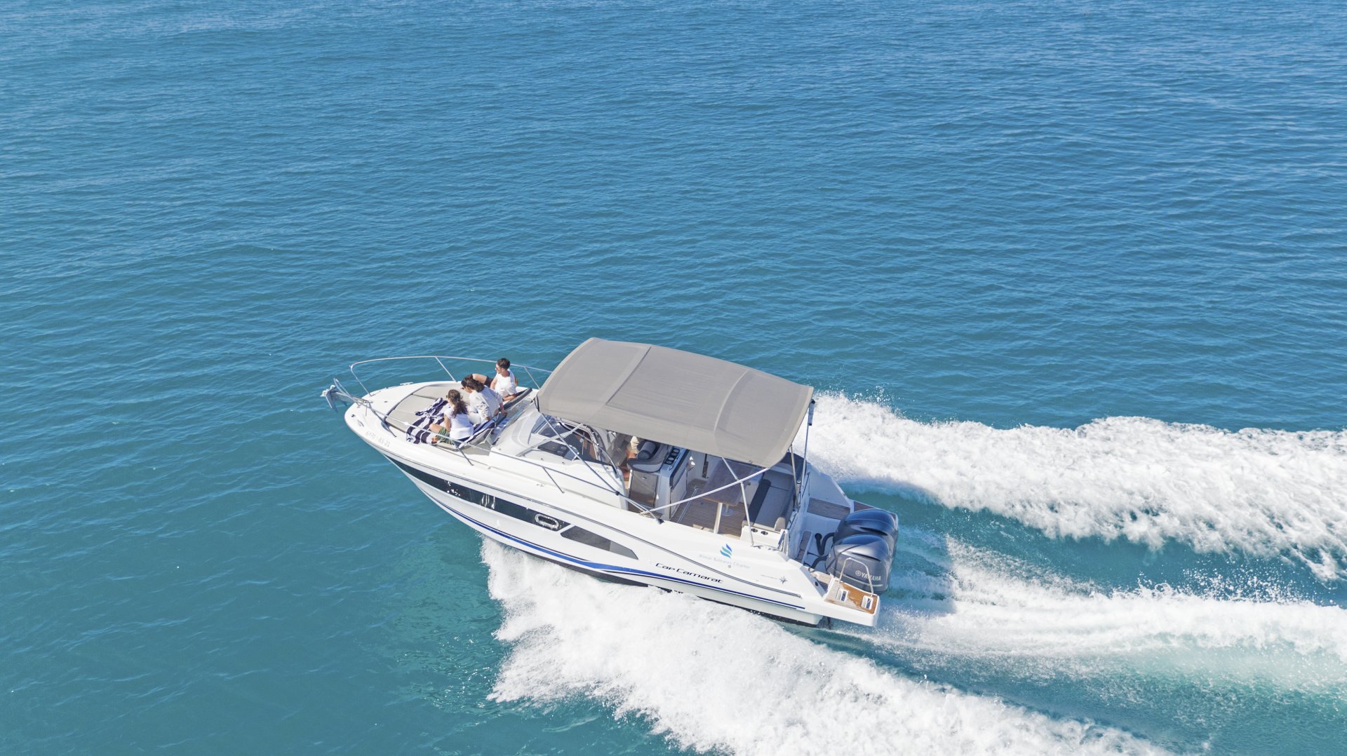 Barca a motore Cap Camarat 9.0 WA