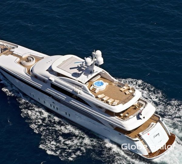 Luxury Yacht Vertigo