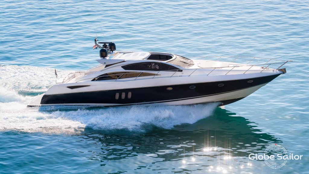 Luxury Yacht Predator 72