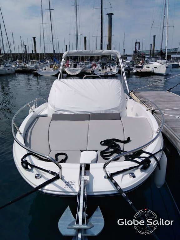 Barca a motore Cap Camarat 6.5 WA