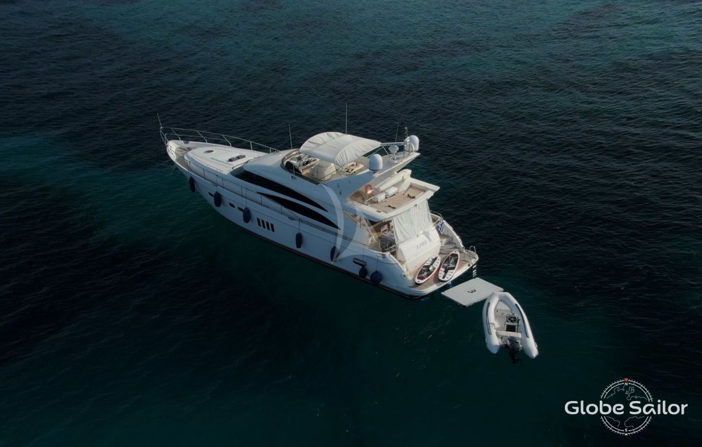 Yacht di Lusso Princess 72 Fly