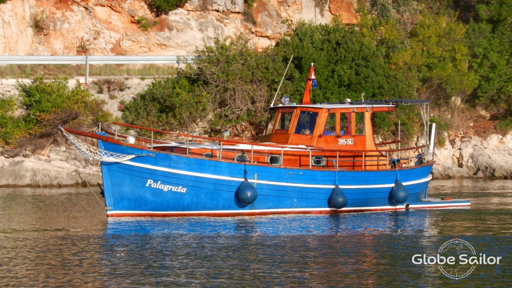 Motorboot Palagruža