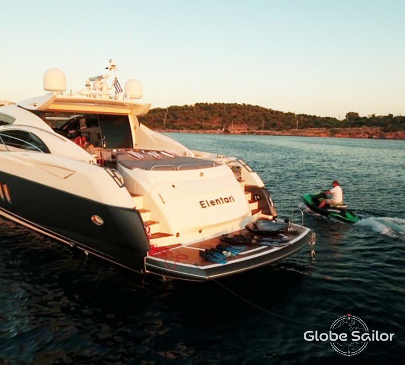 Luxury Yacht Sunseeker Predator 72