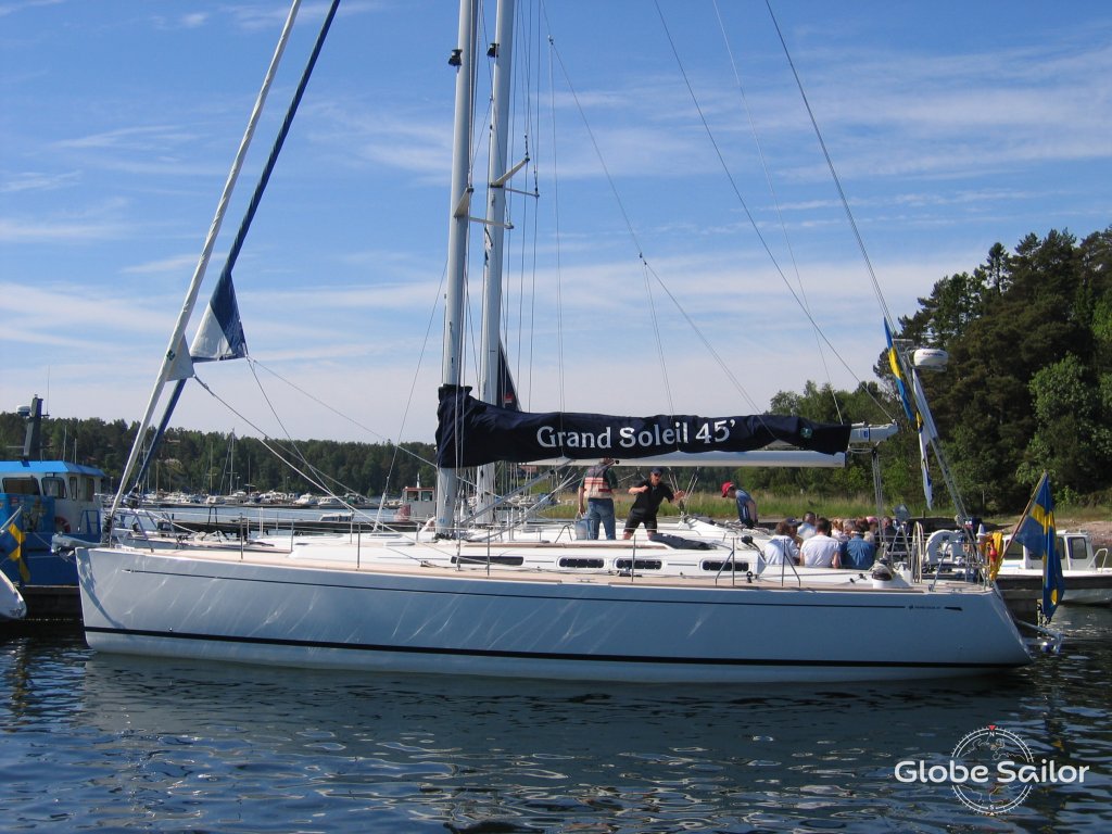 Парусная яхта Grand Soleil 45