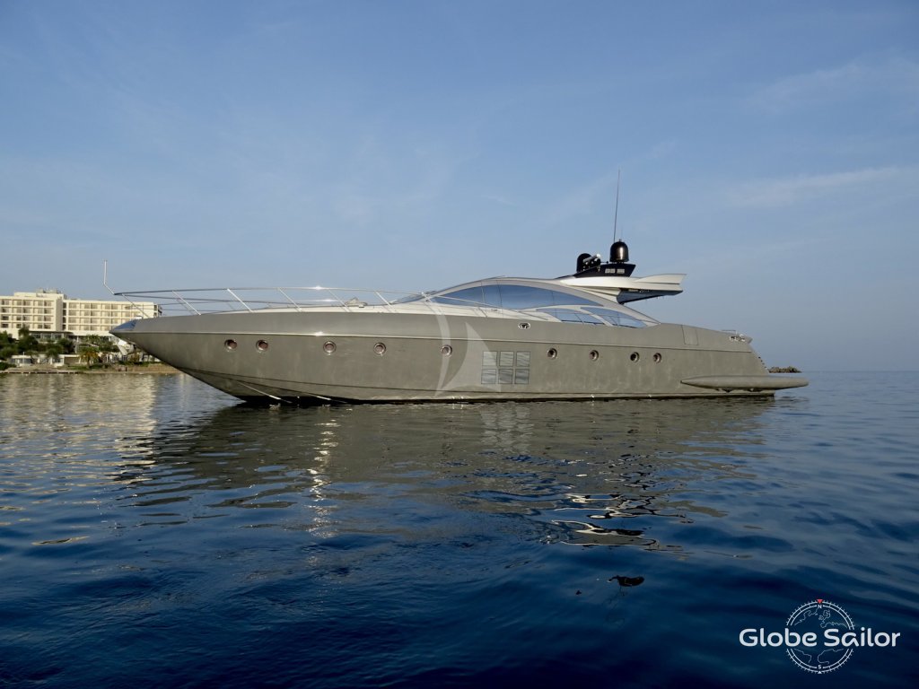 Luxury Yacht Azimut 86S