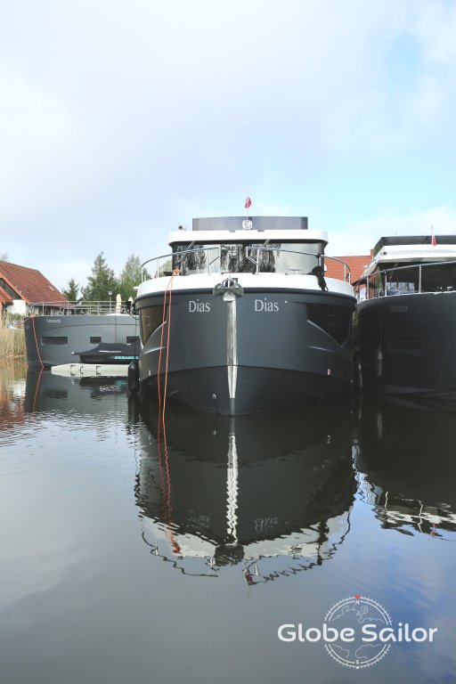 Моторная яхта Seamaster 45