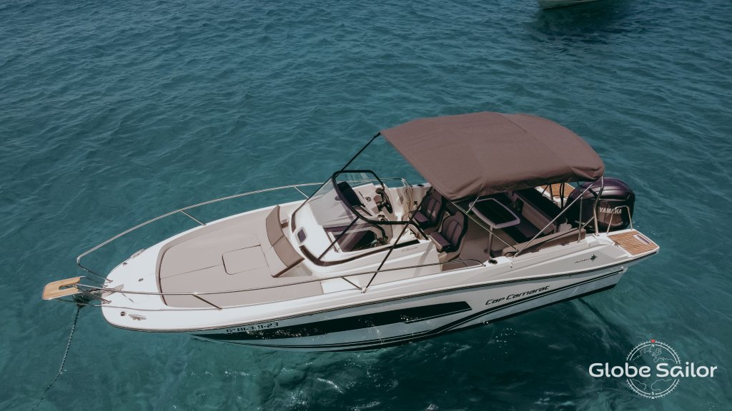 Motor boat Cap Camarat 7.5 WA