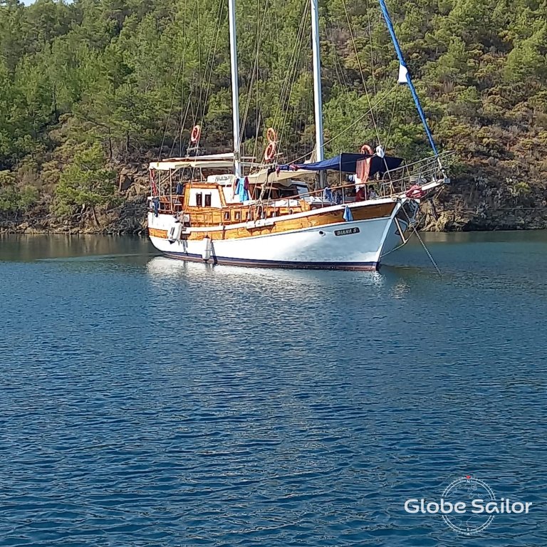 Sailboat Custom 60ft schooner