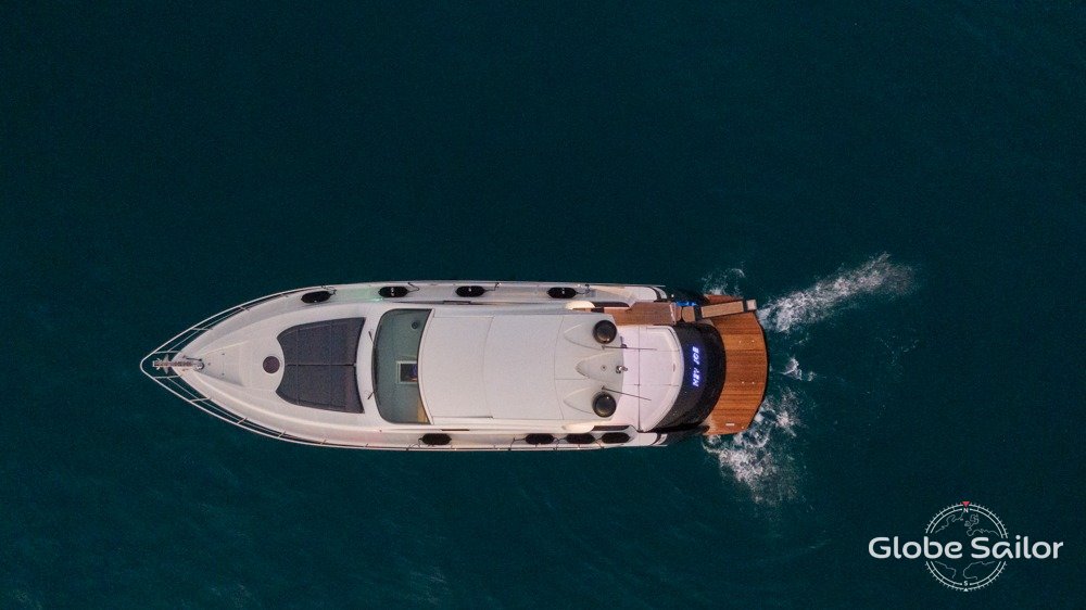 Yacht Pershing 56