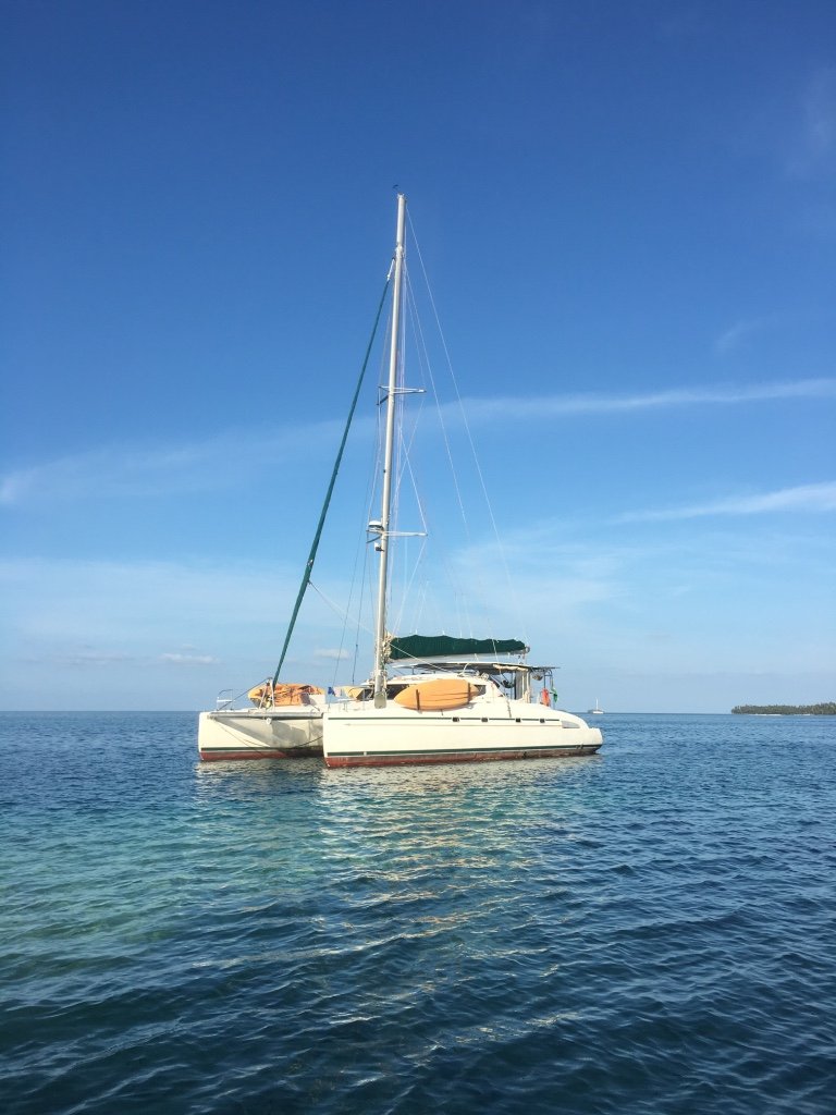 Catamarán Bahia 46