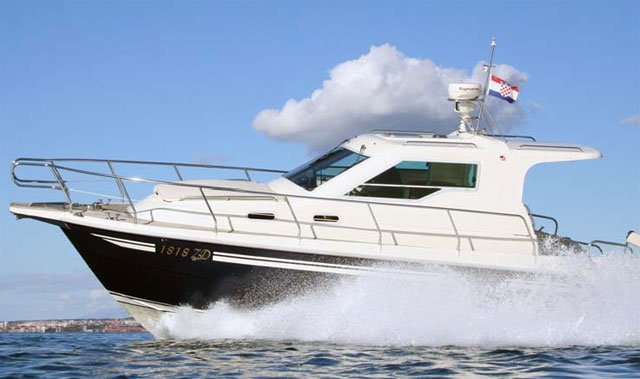 Barca a motore SAS Vektor 950