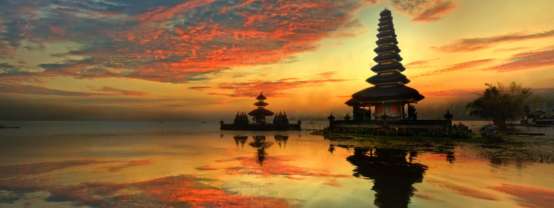 Bali erleben mit einer privaten Kabine auf dem Katamaran