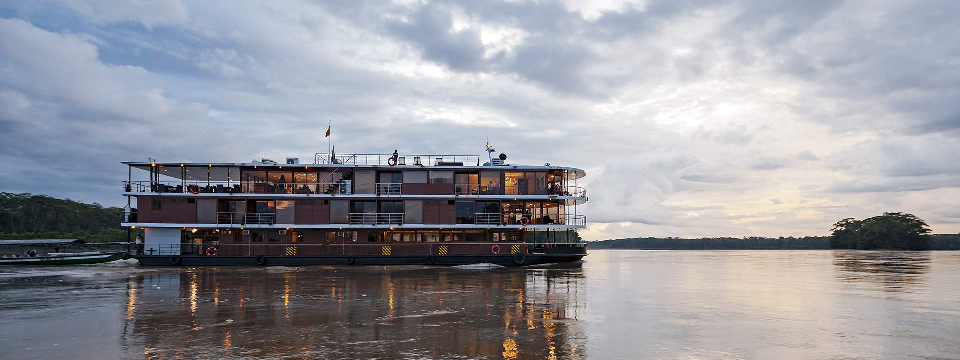 Erkunden Sie den Amazonas entlang des Flusses Napo