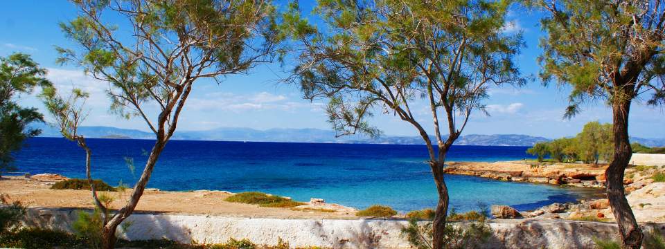 Photo The Saronic Islands on a Lagoon 42