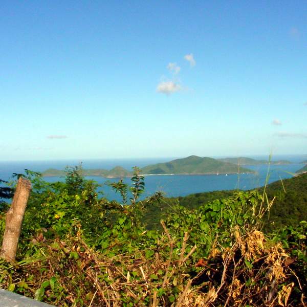Vista de la isla Jost Van Dyke