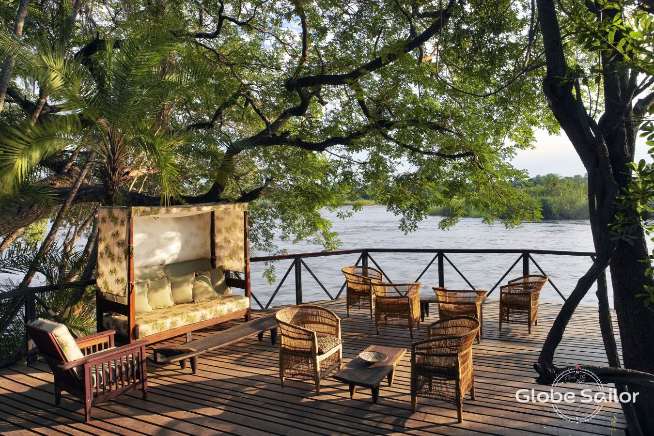 Enjoy the calm of nature and this magnificent view of the Zambezi