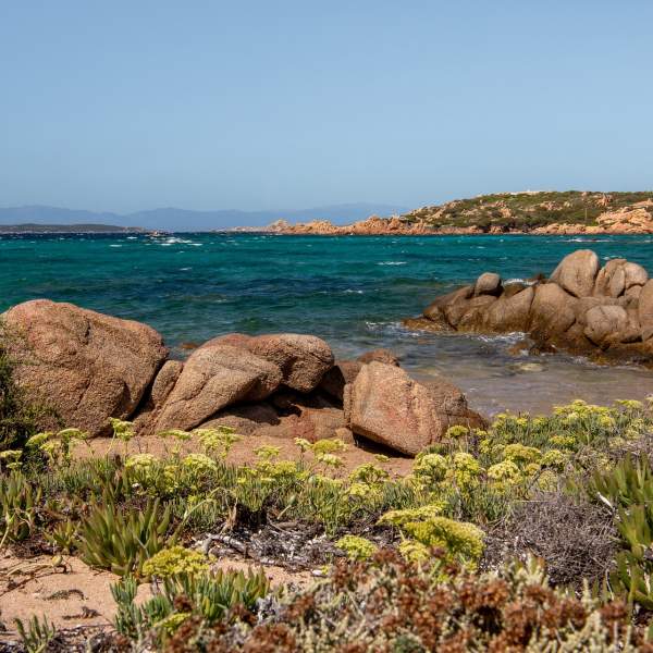 Photo De la Sardaigne à la Corse en catamaran