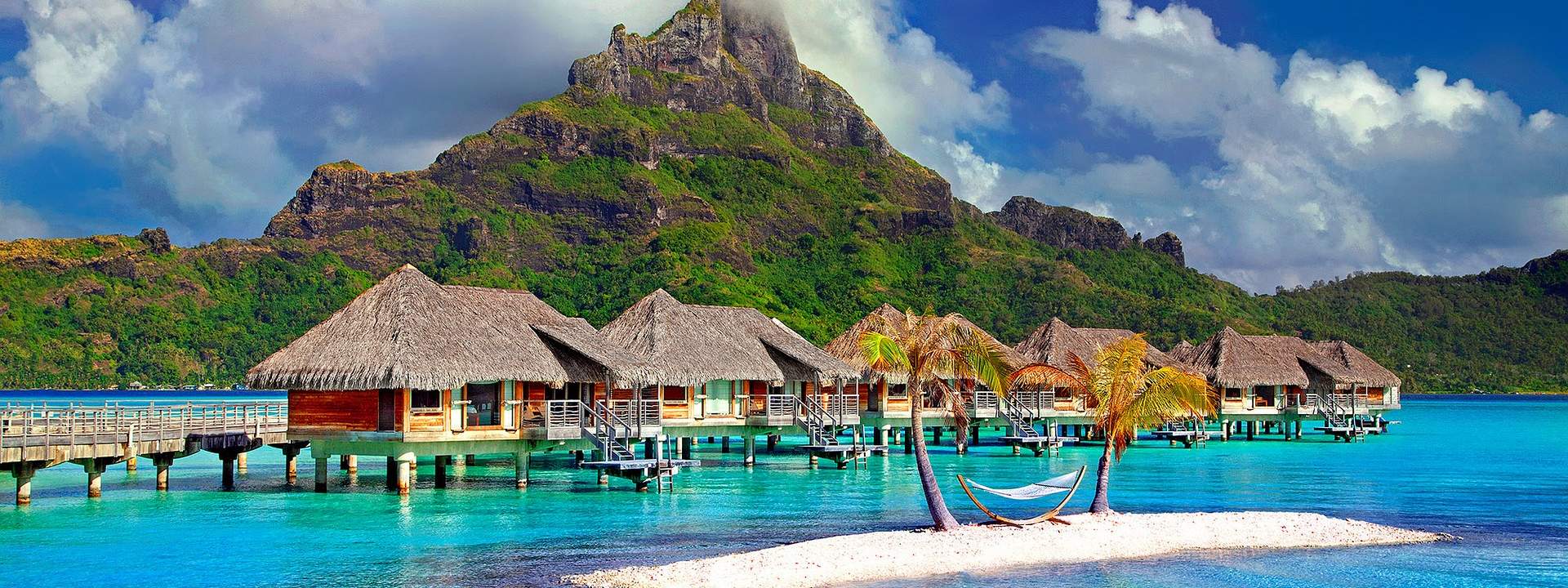 Explore the islands of Polynesia on a Cabin Cruise