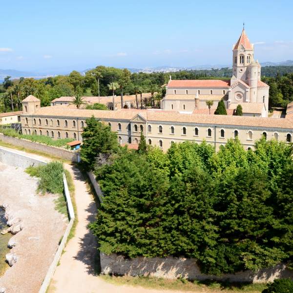 The impressive abbey of Lérins