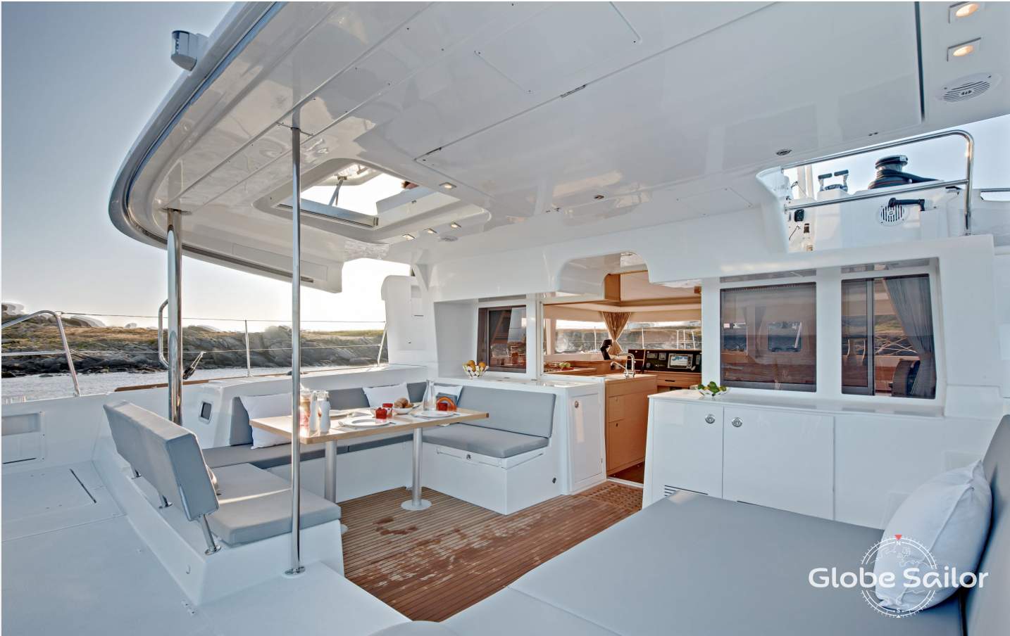 On the Lagoon 450, each space is designed for your comfort