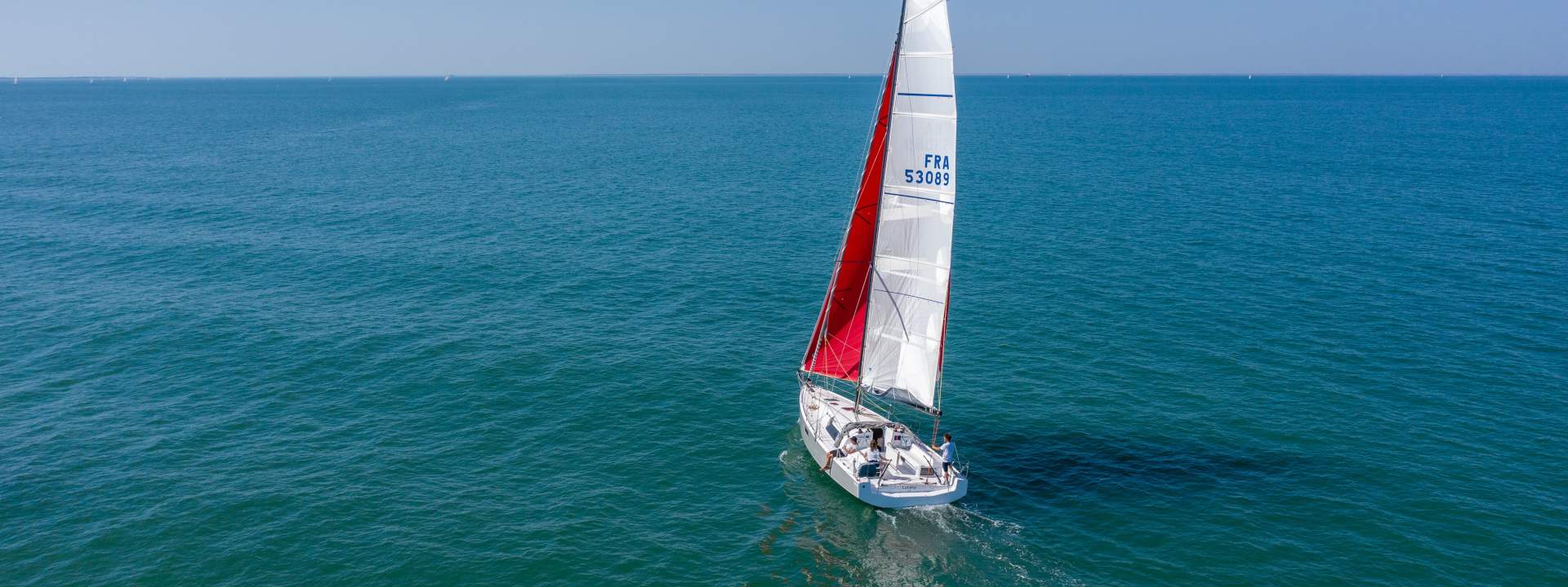 Navega por el océano Atlántico en velero hasta Martinica