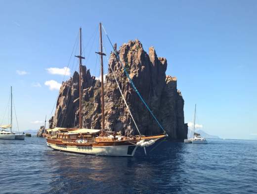 Cabin Cruise around Sicily