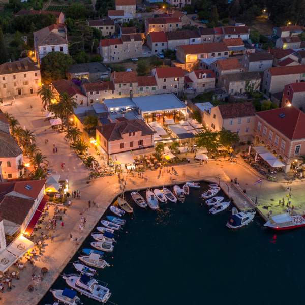 Stari Grad and its Port