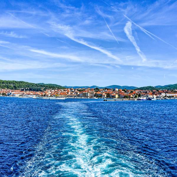Photo Explore the dalmatian islands by catamaran