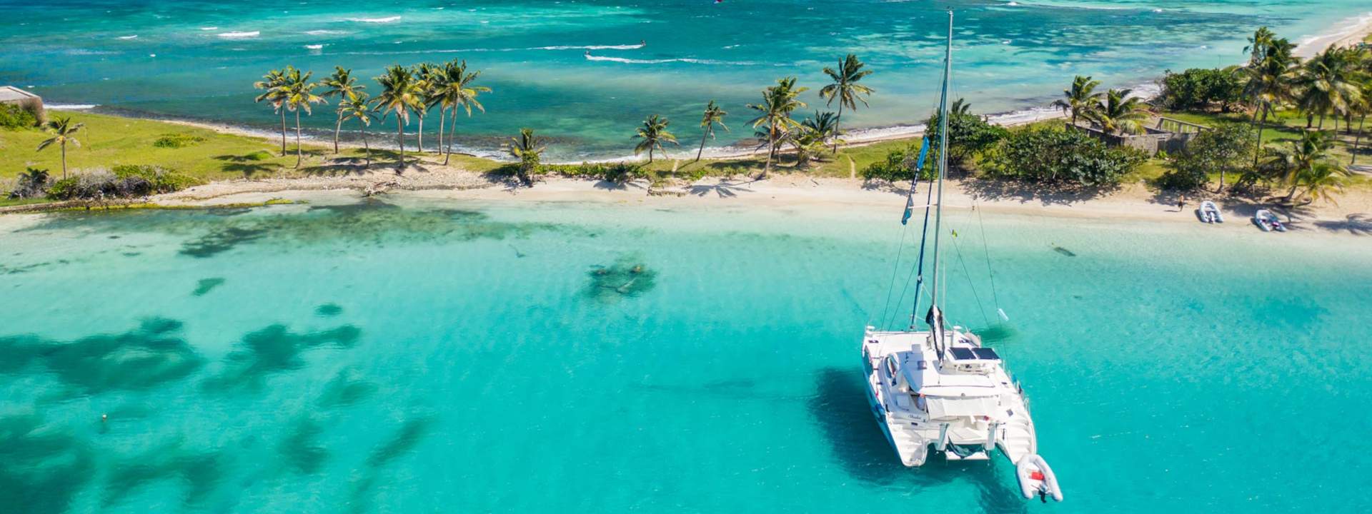 Apprenez à skipper un catamaran au milieu des îles Grenadines