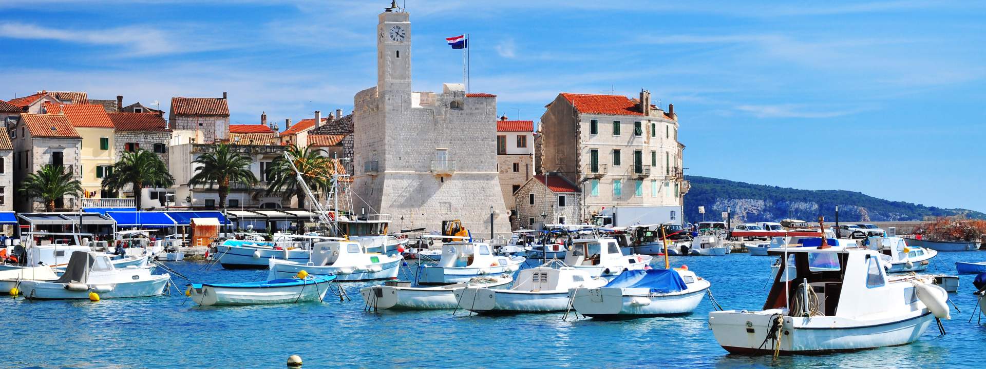 Gehen Sie auf eine Segelkreuzfahrt in Kroatien