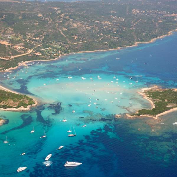 Photo Wyspa Piękna z pokładu katamaranu