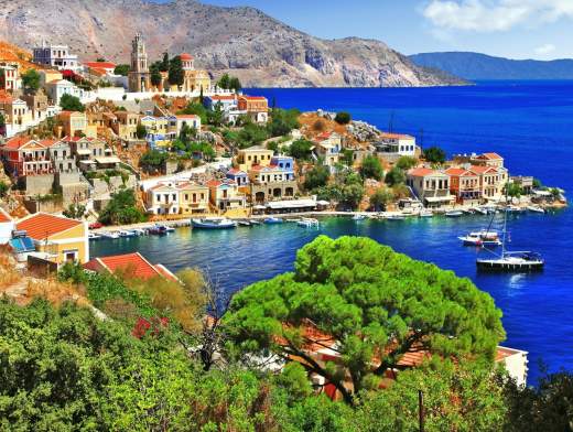 Full board cabin cruise around Greece