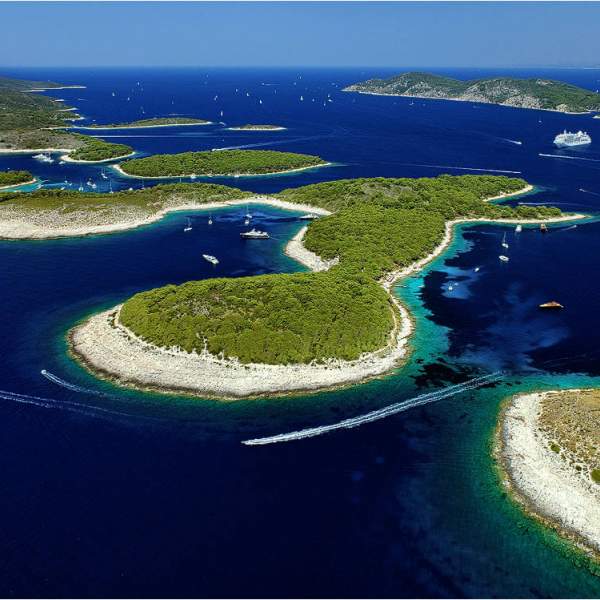 Paklinksi Islands