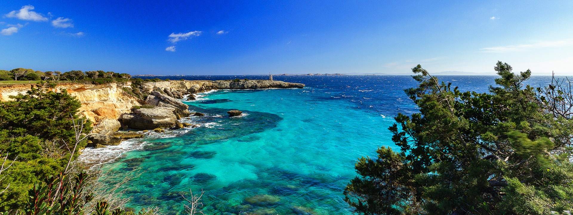 La Corse du Sud et les Îles Maddalena en croisière privatisée