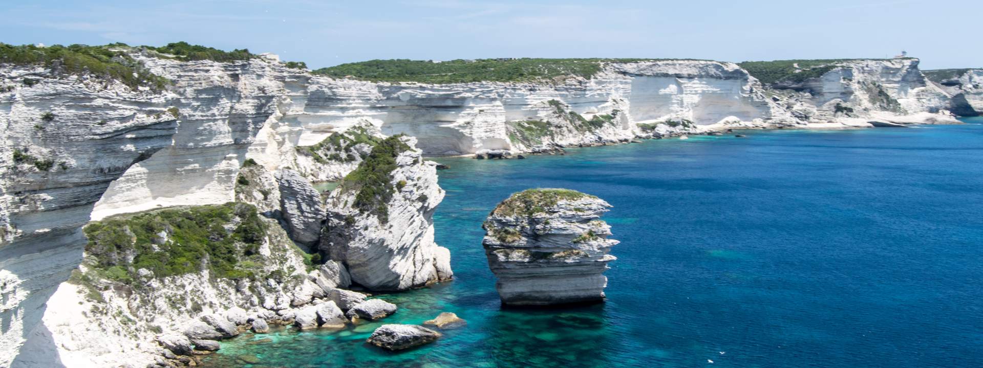 Auf Entdeckungsreise im Süden Korsikas an Bords eines Katamarans