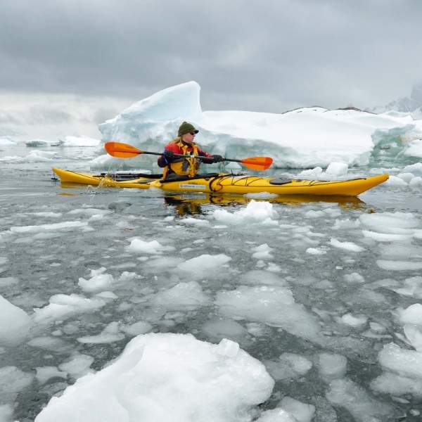 Kayak en mar