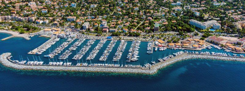 Noleggio Barca a vela Santa Lucia