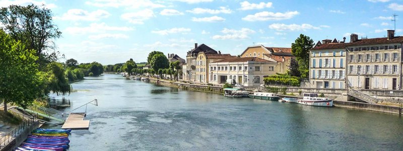 Alquiler barco Jarnac