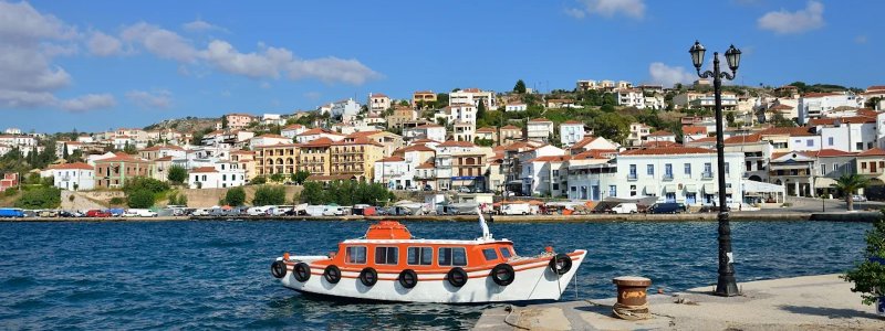 Sailboat charter Pylos