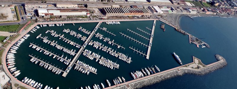 Alquiler barco Marina di Stabia